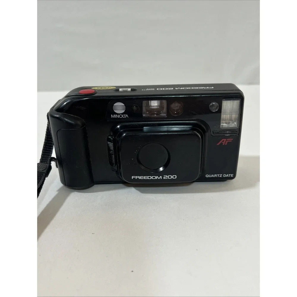 Minolta Freedom QD 35mm Film Camera Black Autofocus Quartz Date VTG NOT TESTED